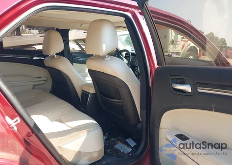 2016 Chrysler 300 Anniversary Edition from USA, damaged, VIN 2C3CCAAG1GH358210